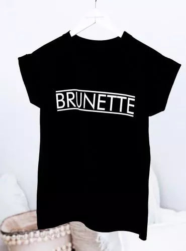 T-shirt "Brunette"